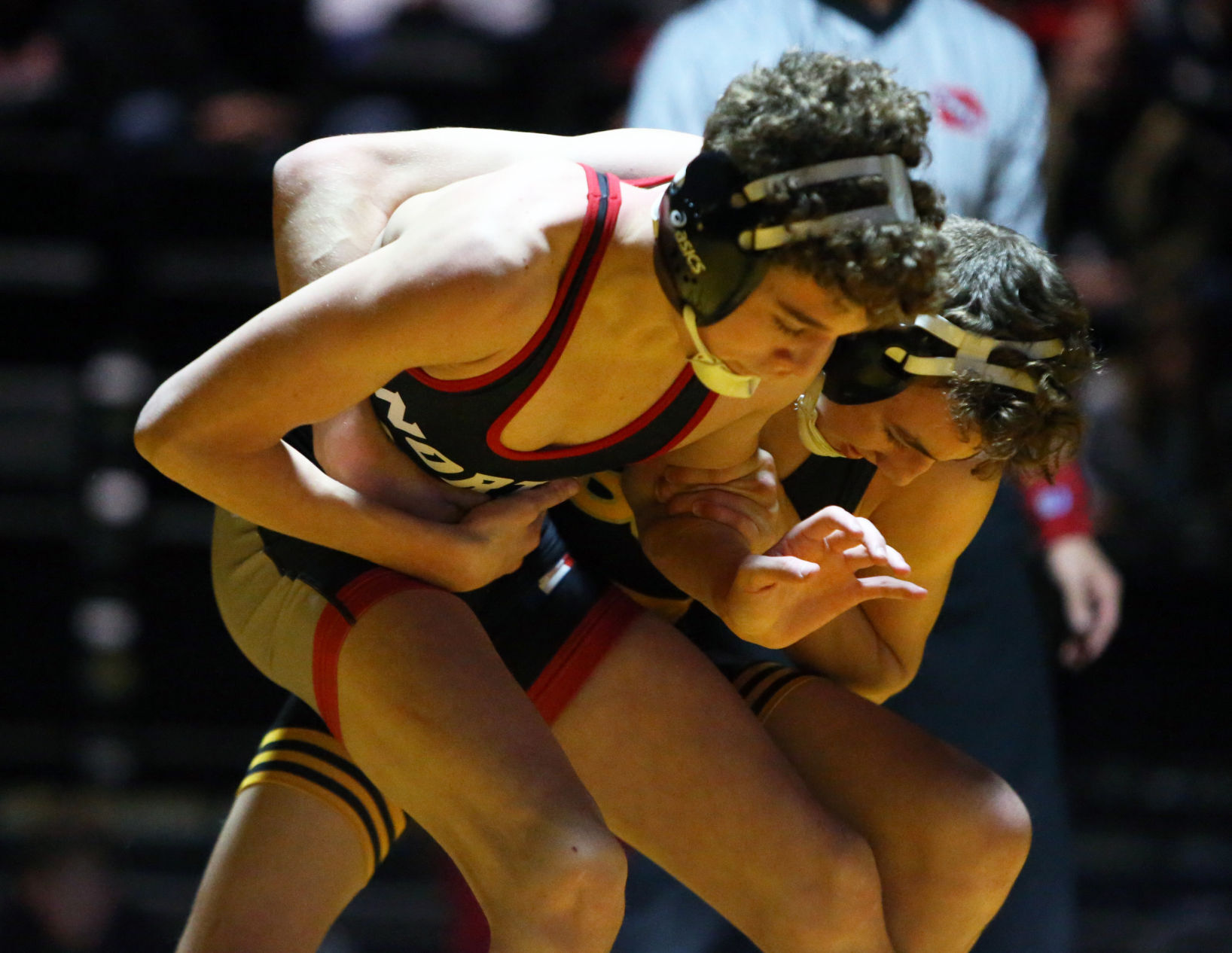 010622-qc-spt-ns-bett wrestling045.JPG